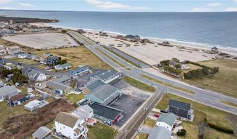 1 Angell Rd, Narragansett, RI 02882