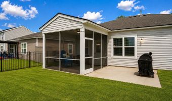 25 Pacolet Ln, Beaufort, SC 29906