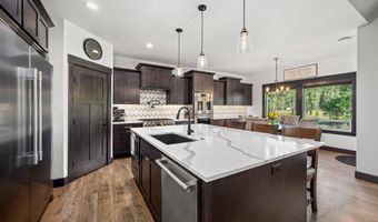 12768 Sedgwick Ln, Athol, ID 83801