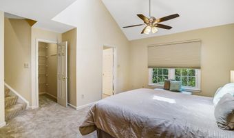 7044 FIELDHURST Ct, Alexandria, VA 22315