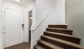 280 S ELIZABETH Way 18, Chandler, AZ 85225