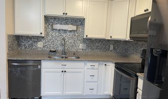 8616 Gandy Ct, Indianapolis, IN 46217