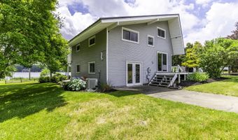375 Lane 175 Lime Lk, Angola, IN 46703