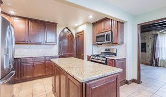 1330 N 2nd St, Arkansas City, KS 67005