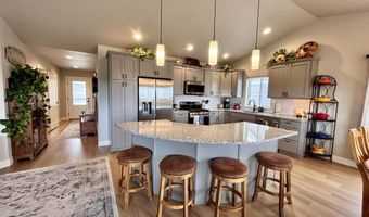 455 S Lucas St, Buffalo, WY 82834