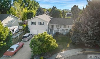2375 Clover Ln, Blackfoot, ID 83221