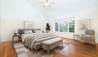 16 Thistle Holw 16, Avon, CT 06001