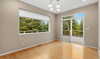 1346 Diamond Dr, Arcata, CA 95521