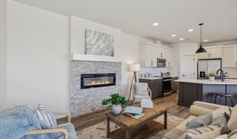 11 N Creek Way, Cascade, ID 83611