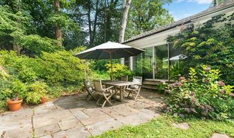 76 Deepwood Rd, Darien, CT 06820