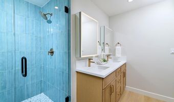1710 Valley Pl, Carlsbad, CA 92008
