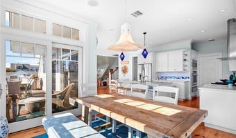 140 Tuckerman Ave, Middletown, RI 02842