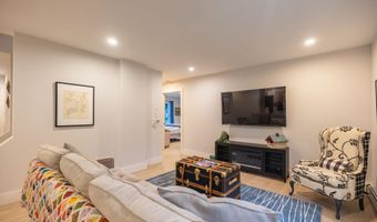 319 Harmons Corner Rd, Auburn, ME 04210