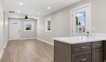 1819 Magnolia Ln, Bedford, IN 47421
