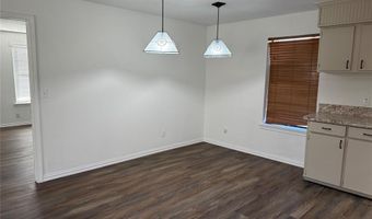 205 S Parkway Dr, Alvarado, TX 76009