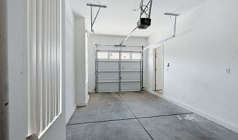 10464 Calico Pines Ave, Las Vegas, NV 89135
