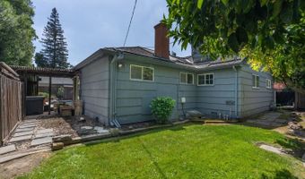 7516 Brentwood Dr, Stockton, CA 95207