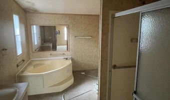 305 Hardy St, Aberdeen, MS 39730