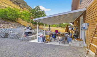 3650 Riverside Dr, Asotin, WA 99402