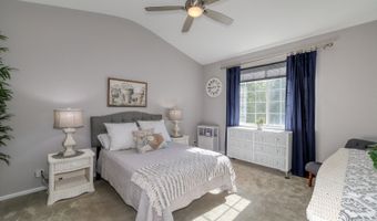 3009 Talaga Dr, Algonquin, IL 60102