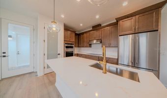 1895 PINECLIFF Dr, Apopka, FL 32703