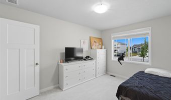 2817 21st St SW, Altoona, IA 50009