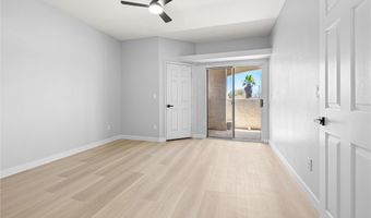 6821 Santa Isabel Ave 201, Las Vegas, NV 89146