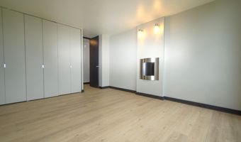 4000 N CHARLES St 706, Baltimore, MD 21218