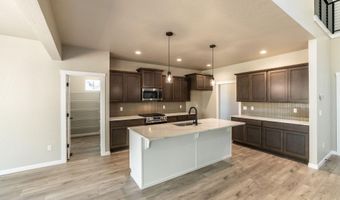 7587 E Duke Ln, Athol, ID 83801