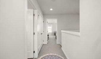 2824 Ridington Rd, Ann Arbor, MI 48105
