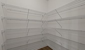 5630 Fir Ct, Almont, MI 48003