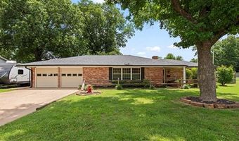 1508 Lariat Dr, Bartlesville, OK 74006