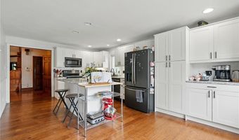 205 S Ford St, Anamosa, IA 52205