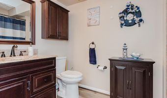 300 HAZELNUT Ct 300H, Bel Air, MD 21015