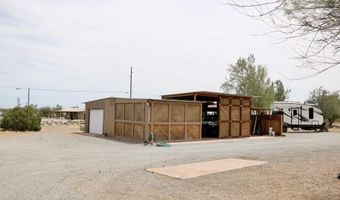 42832 La Posa Rd, Bouse, AZ 85325