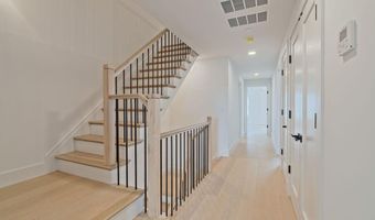 1 Railroad Ave B3, Avon By The Sea, NJ 07717