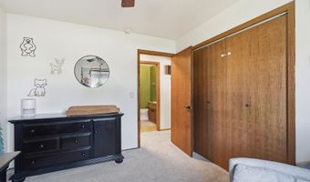 2025 W HARVEST Dr, Appleton, WI 54914