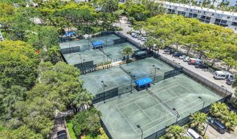 2000 Island Blvd 2006, Aventura, FL 33160