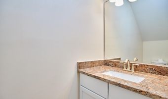 119 Heatherwood Dr, Apex, NC 27502