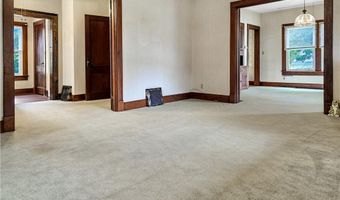 213 W 2nd St, Alma, MO 64001