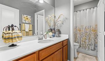 705 Sungold Way, Escondido, CA 92027