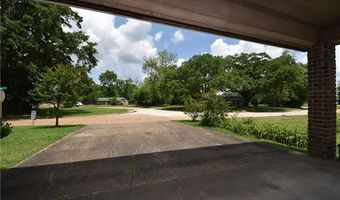 2412 GREENWAY Dr, Alexandria, LA 71301