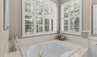 15 Misty Lake Ct, Barnegat, NJ 08005