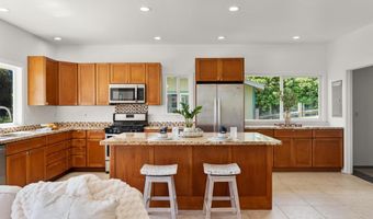 45-615 PLUMERIA St, Honokaa, HI 96727