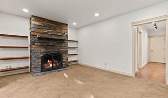 20375 SE Big Bear Ct, Bend, OR 97702