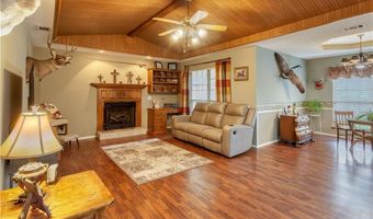 1330 Lakeview Estates Dr, Alma, AR 72921