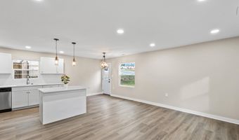 5418 VARNUM St, Bladensburg, MD 20710