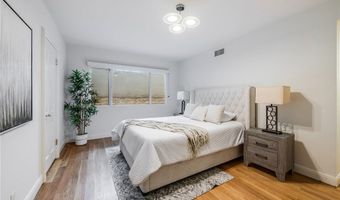 4820 Encino Ter, Encino, CA 91316