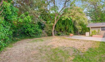 6885 SW PRINCESS Ave, Beaverton, OR 97008