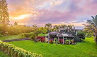 820 W Kuiaha Rd A, Haiku, HI 96708